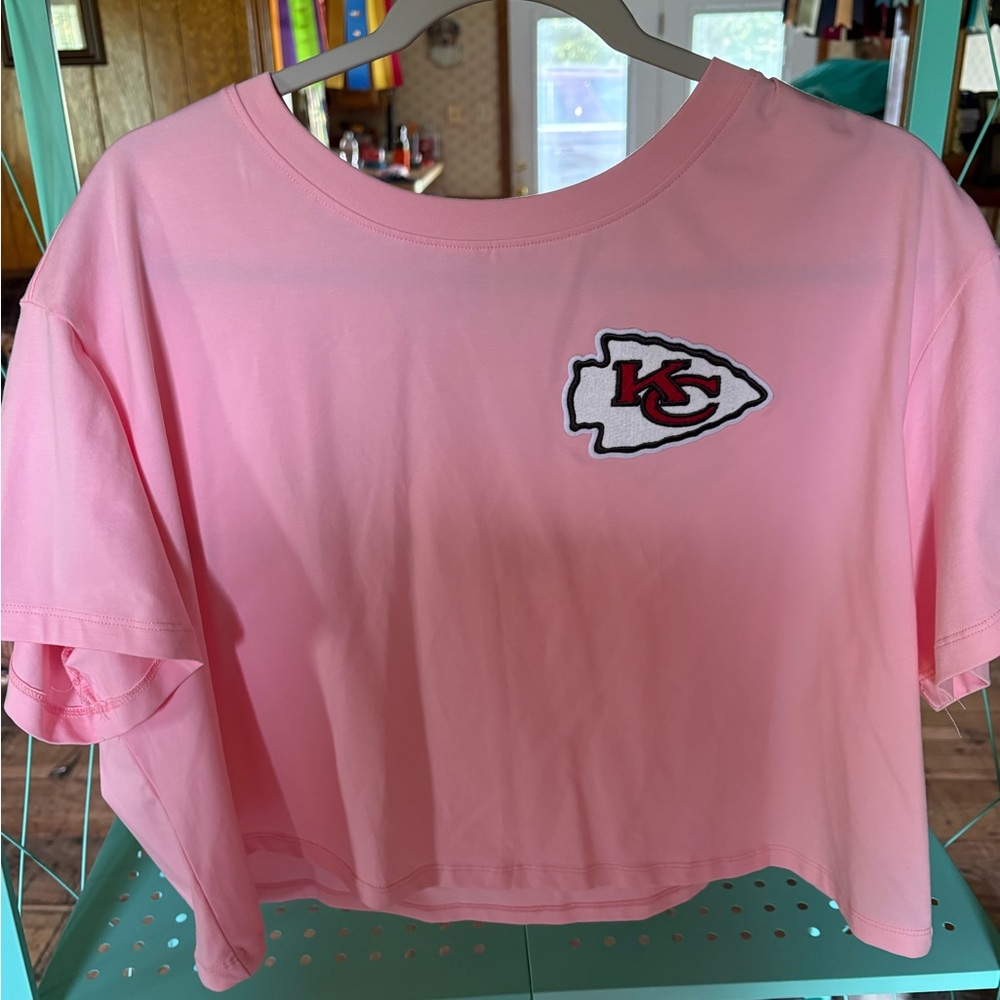 Pro Player Pink Crop Top with Logo